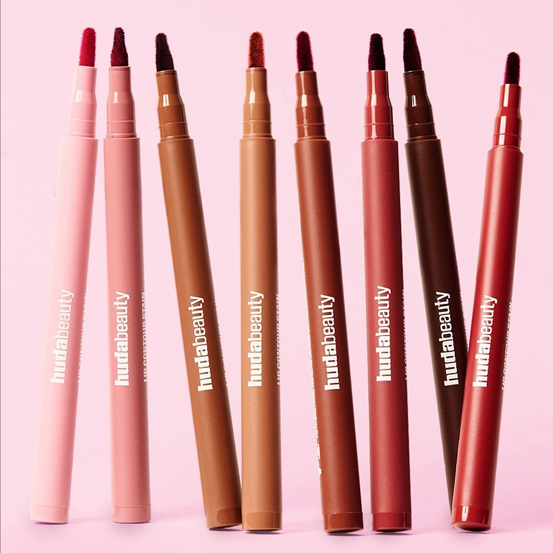 Velvet Brown Lip Liner Pencil  - Huda Beauty Makeup Bag recension och pris